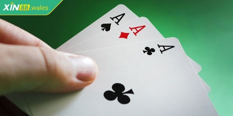 Bài Cào Xin88 Là Gì? Hướng Dẫn Toàn Diện Cách Chơi Bài Hiệu Quả 2 Biến thể Bài cào ba lá truyền thống